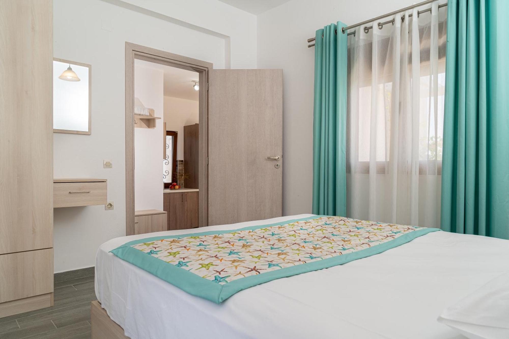 Akrotiri Apartments Макригиалос Экстерьер фото